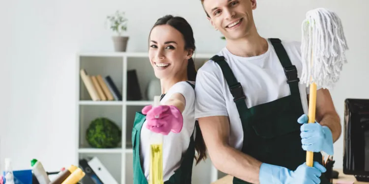 Reasons To Utilize The Services Of Professional Cleaners For Your Industries!