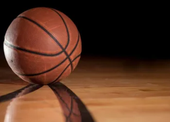 FEW POINTS TO CONSIDER BEFORE YOU BUY A BASKETBALL