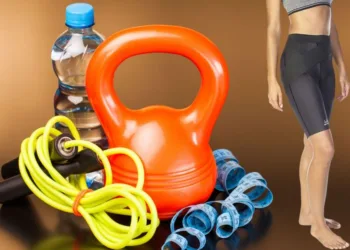 WHY WEARING COMPRESSION SHORTS WHILE WORKING OUT BENEFICIAL?