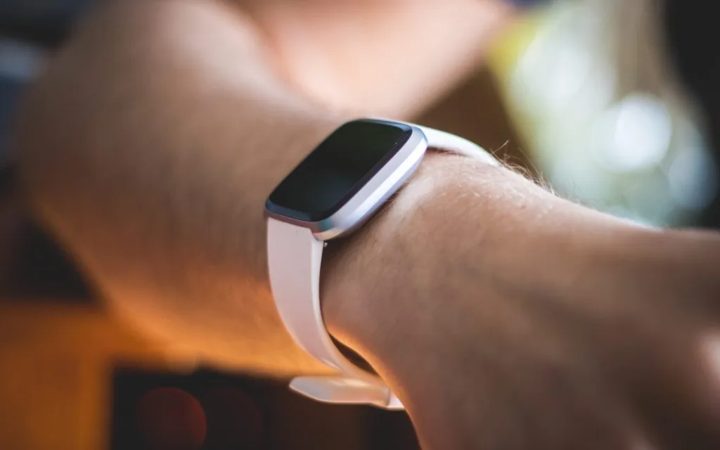 Smartwatch wearable sensor used for anxiety monitoring and biofeedback therapy